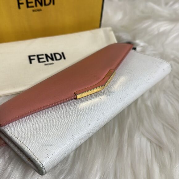 💯Authentic Fendi Long Leather Wallet🍀 - Picture 9 of 17